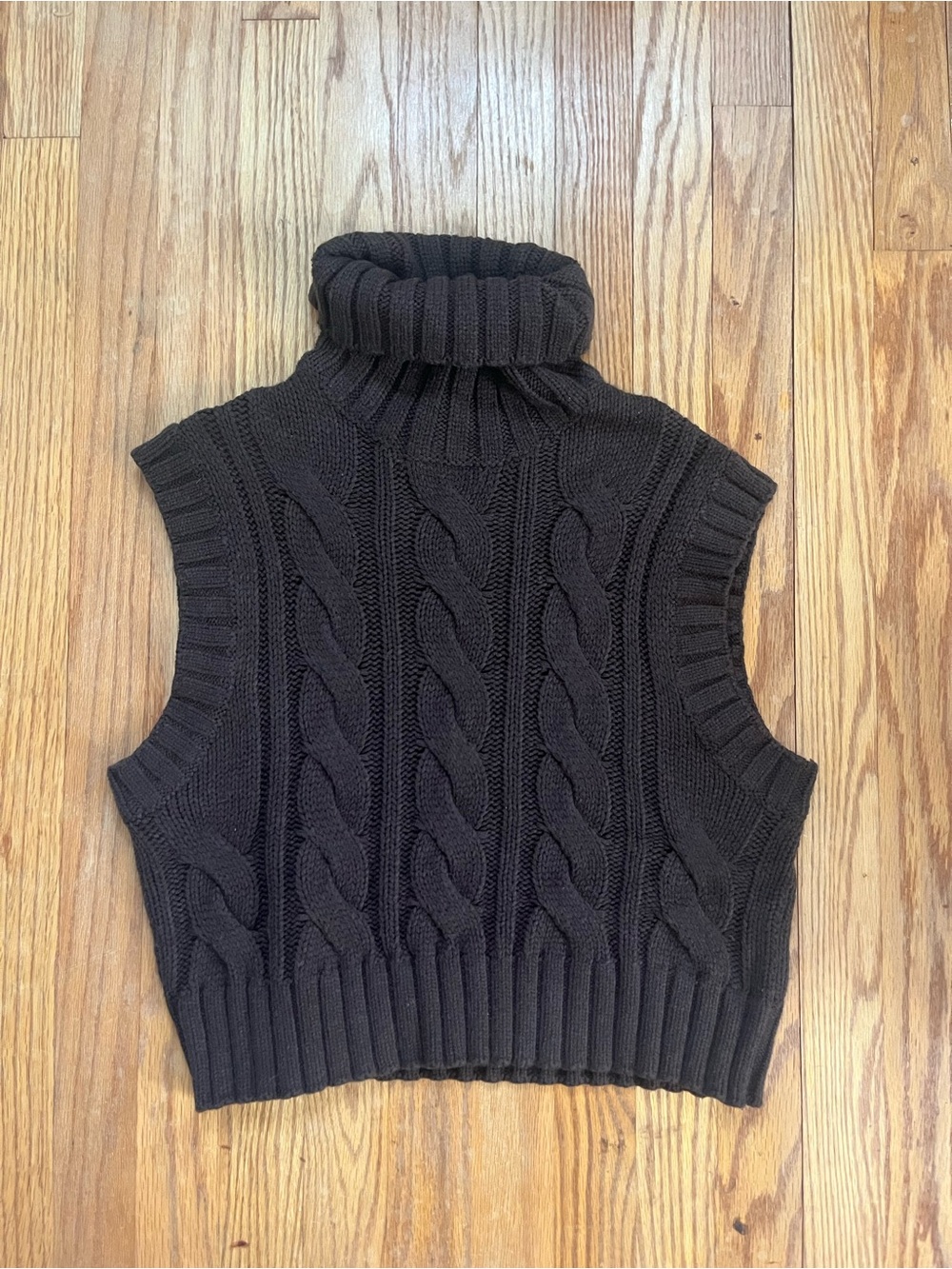 Brown Turtleneck Cable Knit Sleeveless Sweater Vest